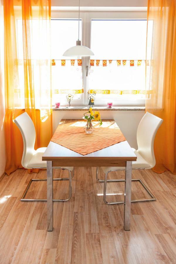 Haus Lindenfeld Appartement Ruhstorf an der Rott Buitenkant foto